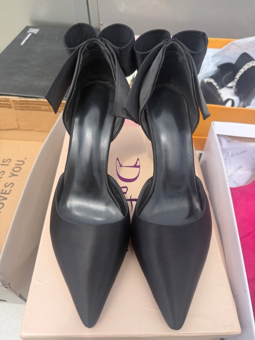 Black Bow Ankle-Strap Pointed Toe Pumps